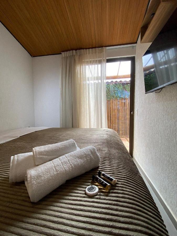 フェルナンド・デ・ノローニャ Casa Noronheiroアパートホテル エクステリア 写真