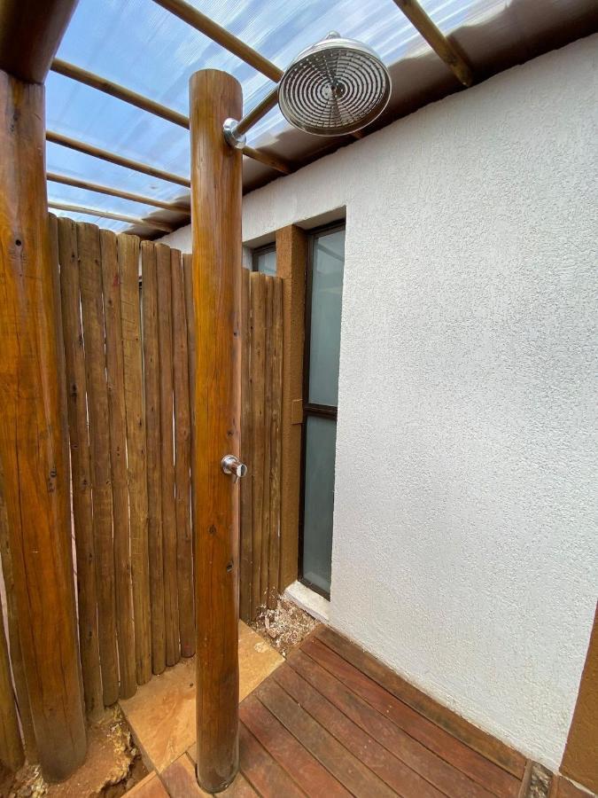 フェルナンド・デ・ノローニャ Casa Noronheiroアパートホテル エクステリア 写真